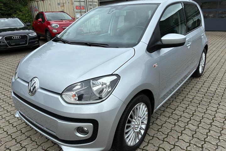 Sølv VW UP! fra 2013