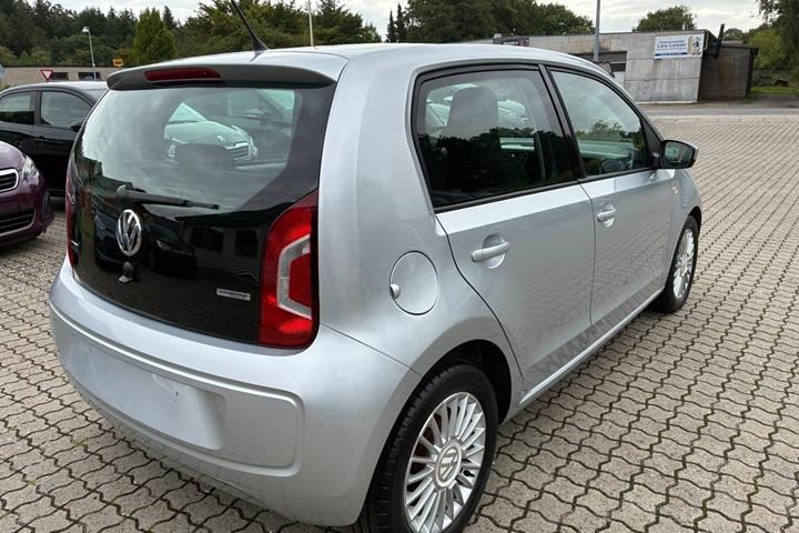 Sølv VW UP! fra 2013