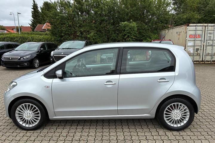Sølv VW UP! fra 2013
