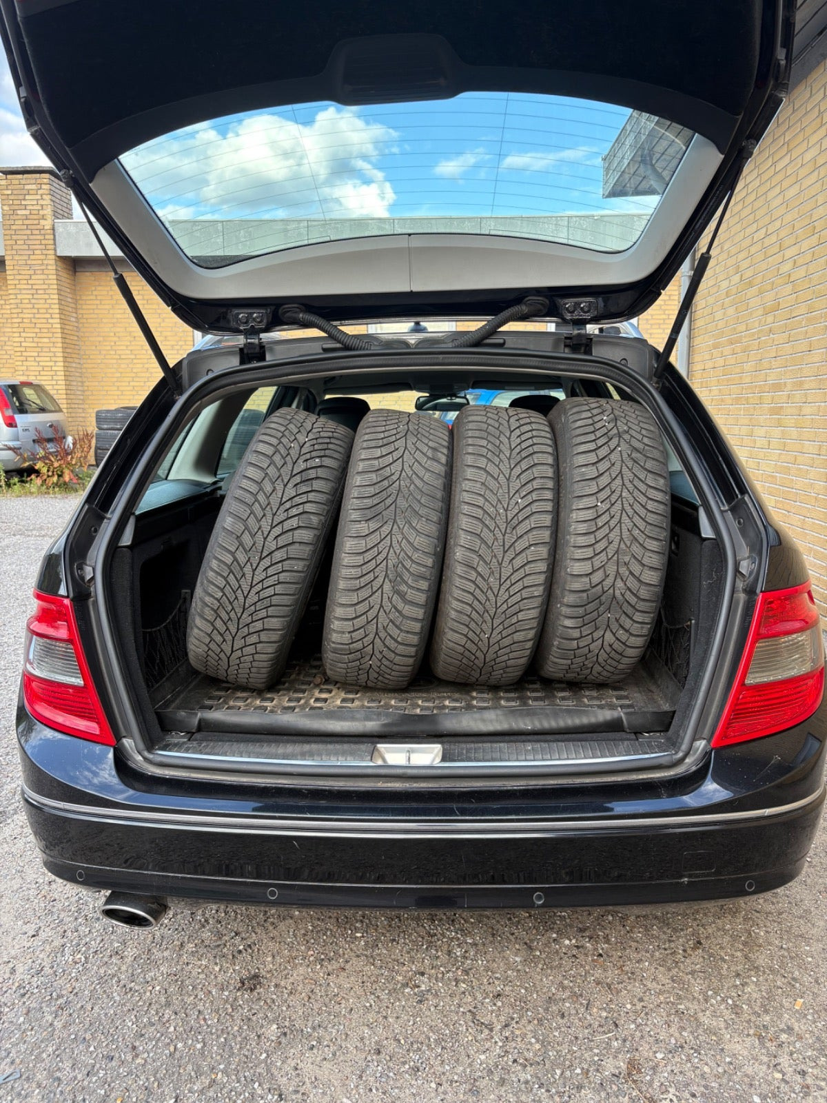 undefined Mercedes C220 fra 2010