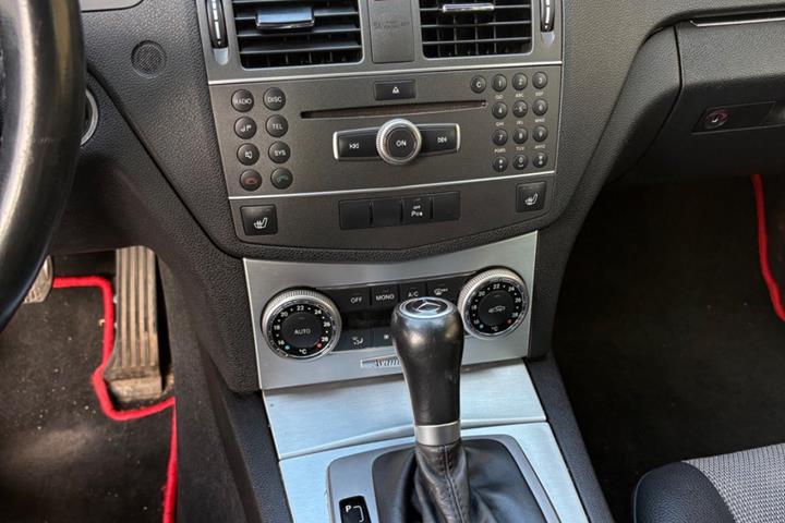undefined Mercedes C220 fra 2010