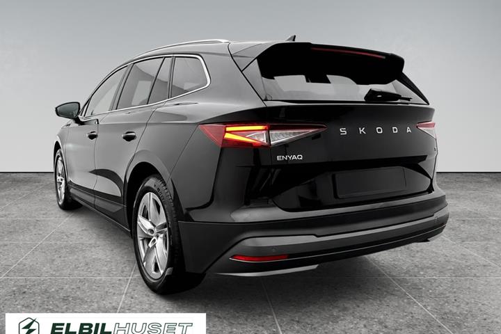 Sort Skoda Enyaq fra 2025
