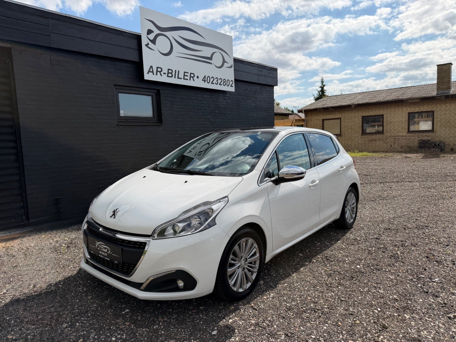 Peugeot 208 1,6 BlueHDi 100 Allure