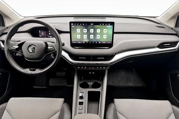 Grå Skoda Enyaq fra 2025