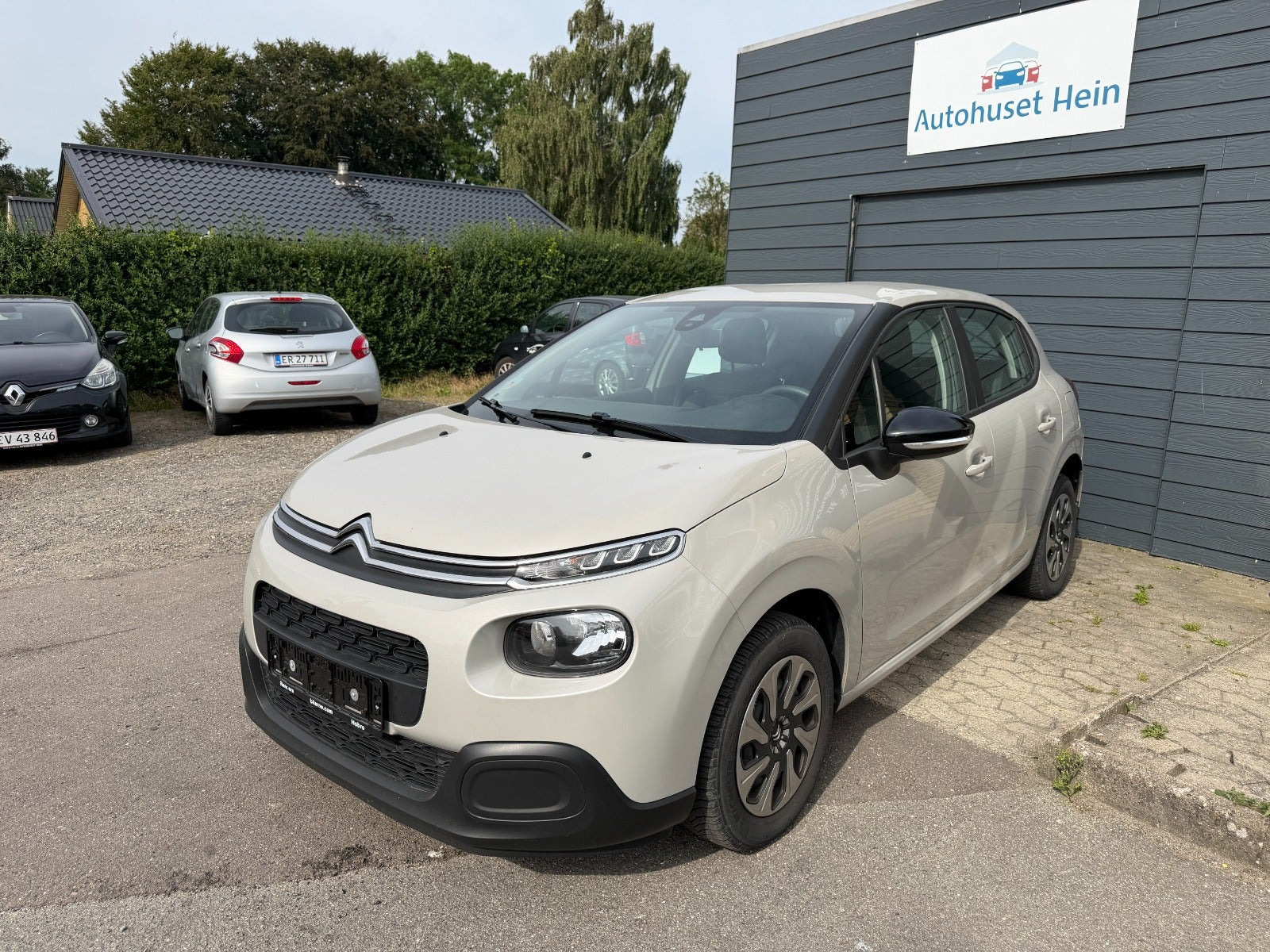 Beige Citroën C3 fra 2020