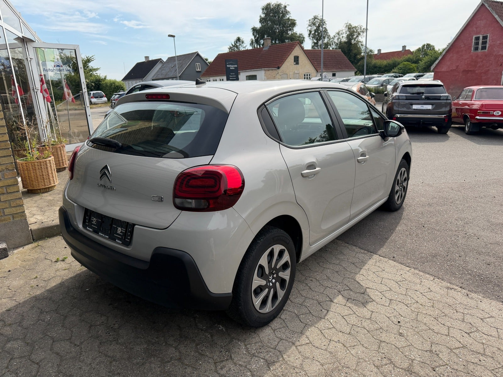 Beige Citroën C3 fra 2020