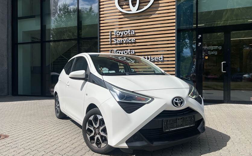 Toyota Aygo 1,0 VVT-I X-plore DAB+ 72HK 5d