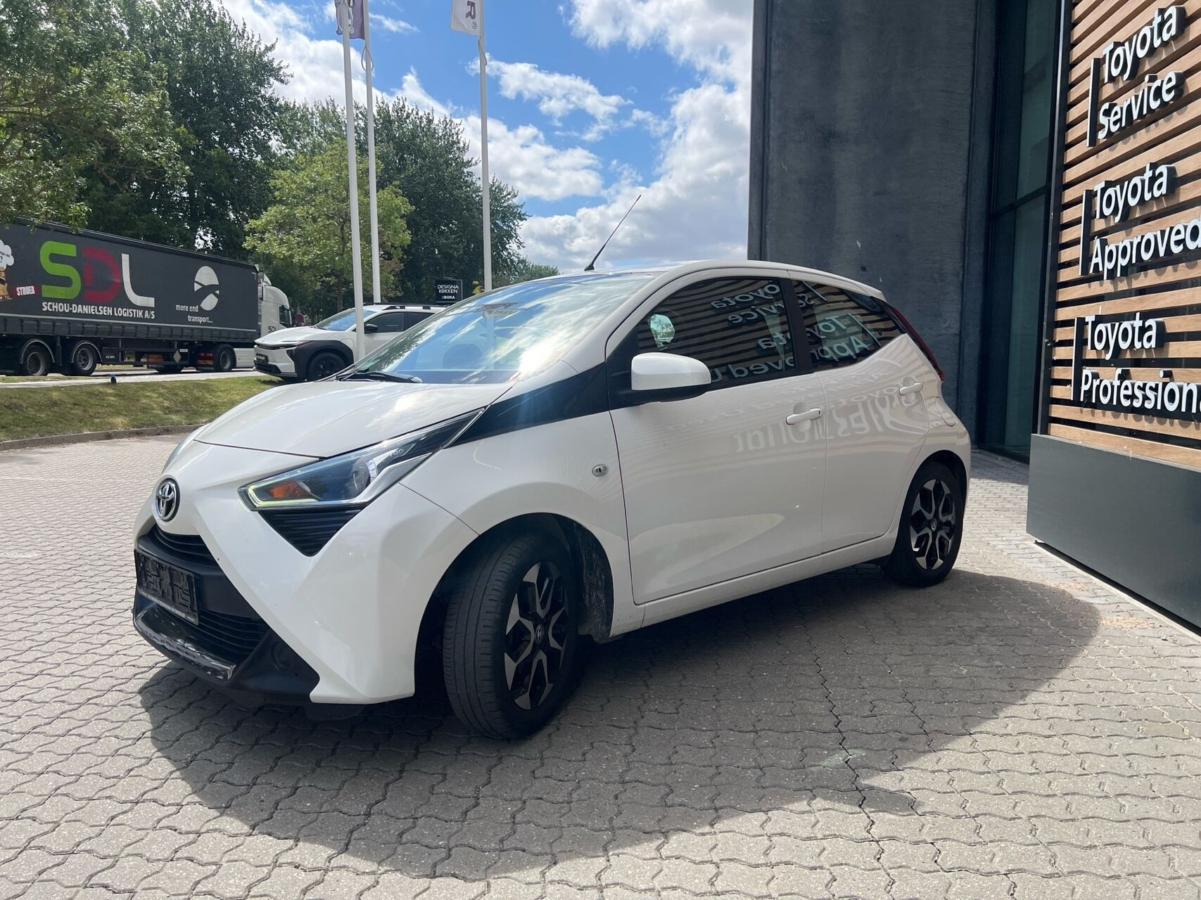 Hvid Toyota Aygo fra 2019