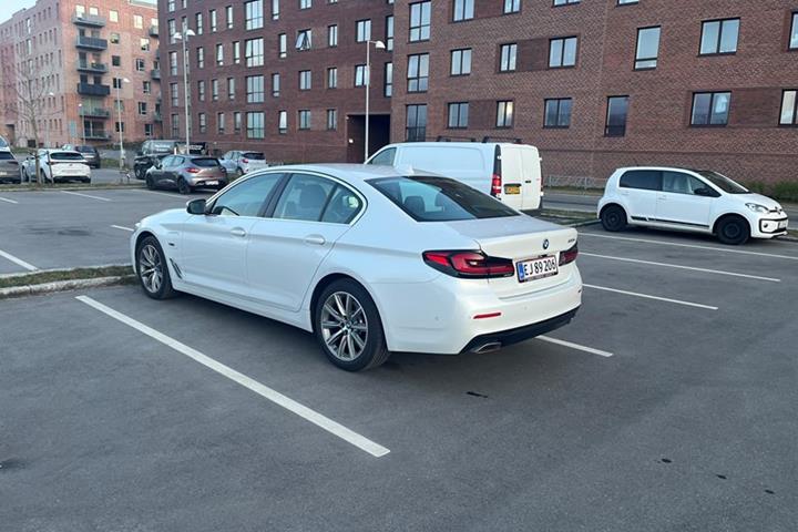 undefined BMW 530e fra 2022