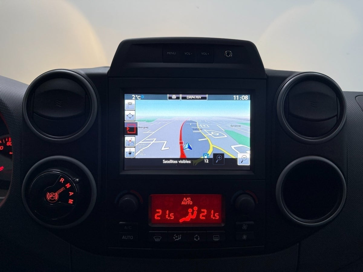 Hvid Citroën Berlingo fra 2016