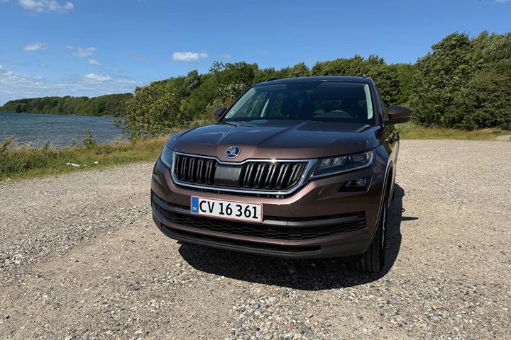 Brun Skoda Kodiaq fra 2020