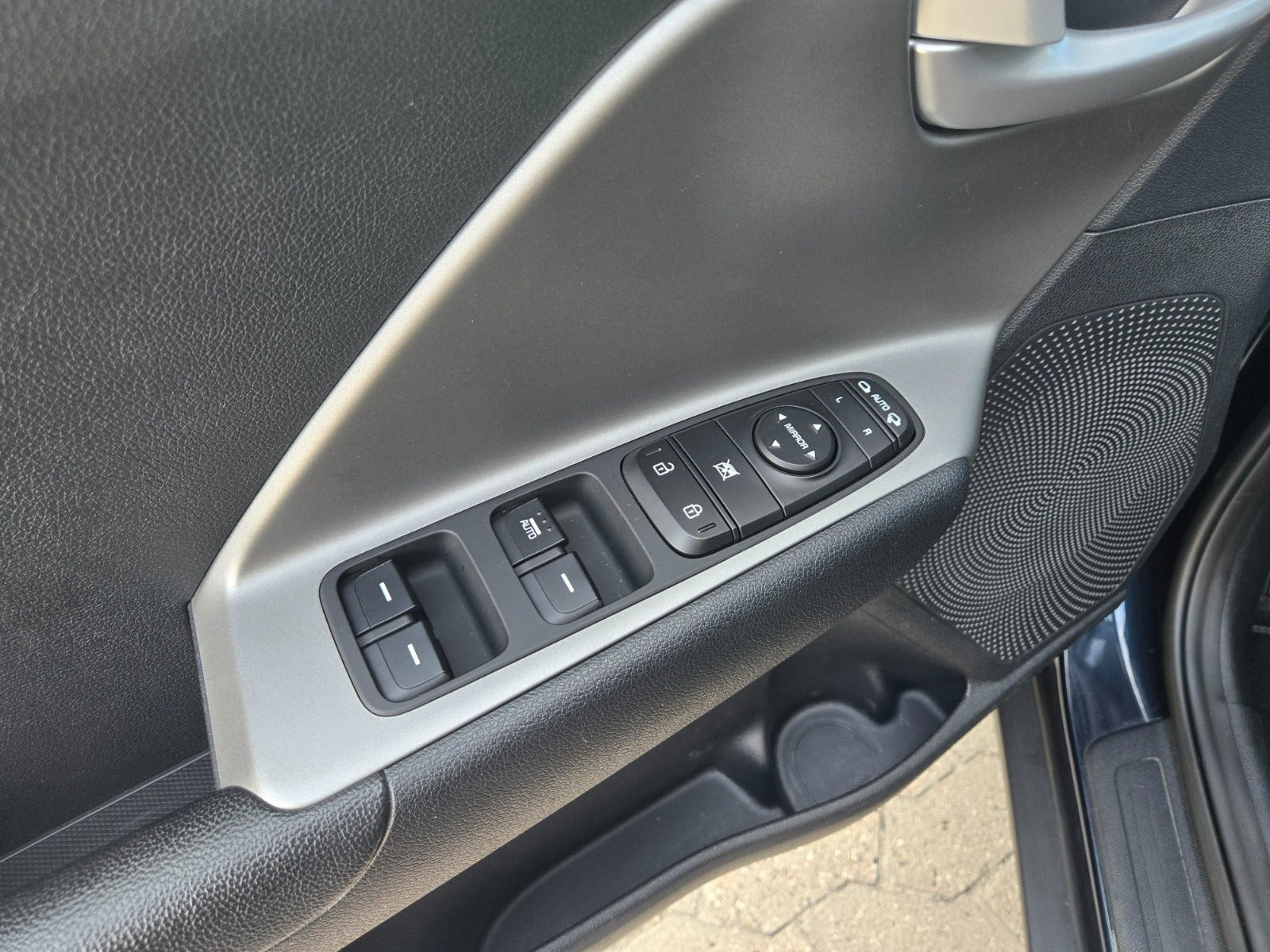 Hvid Kia Niro fra 2020