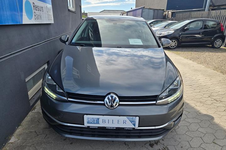 Hvid VW Golf VII fra 2018