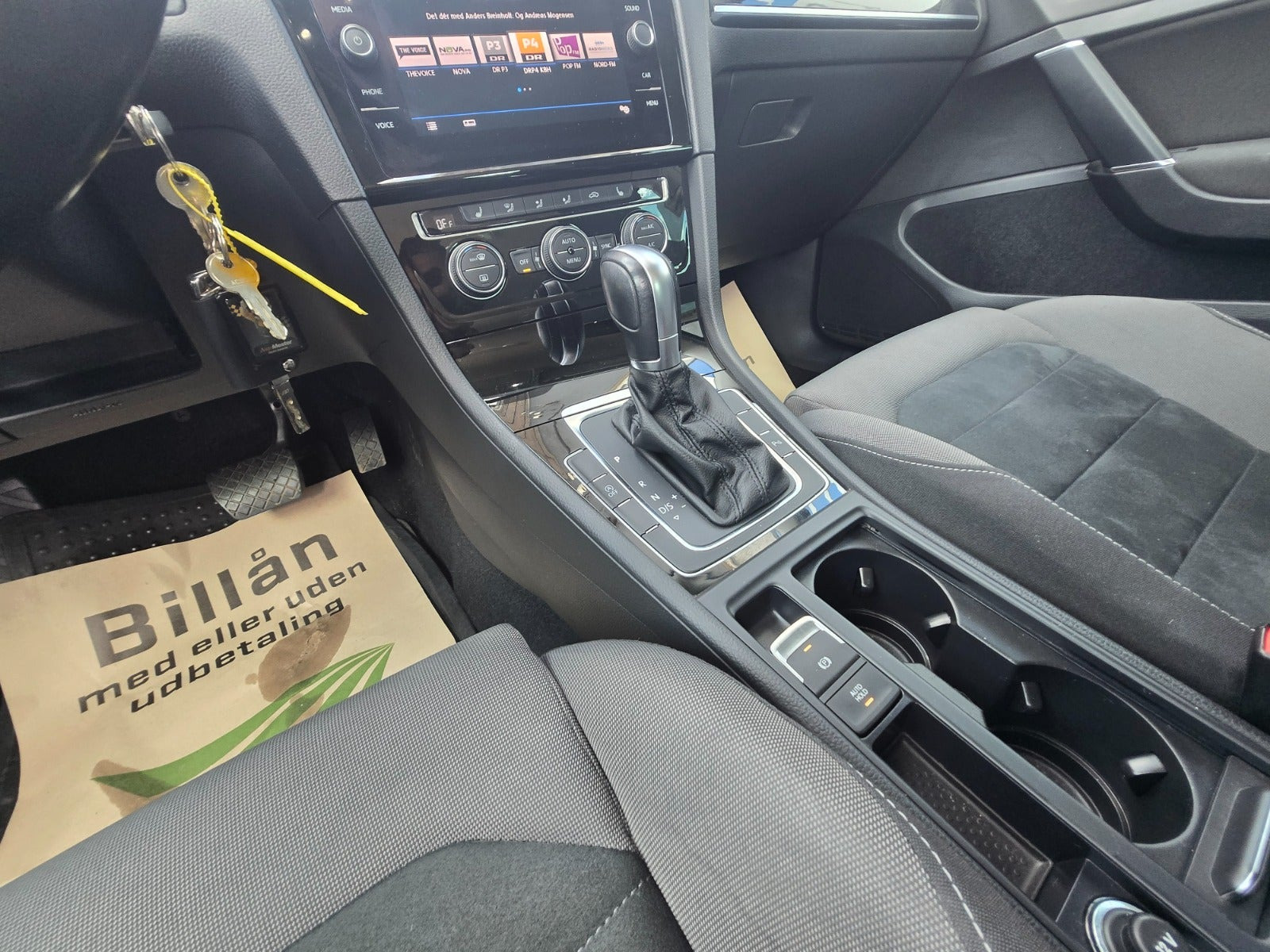 Hvid VW Golf VII fra 2018