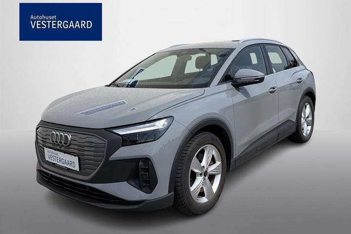 Grå Audi Q4 e-tron fra 2022