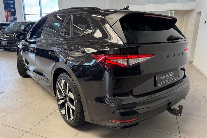 Sort Skoda Enyaq fra 2026