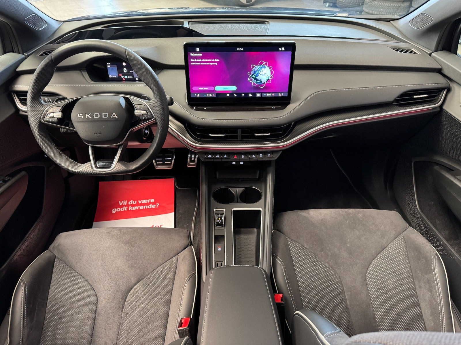 Sort Skoda Enyaq fra 2026