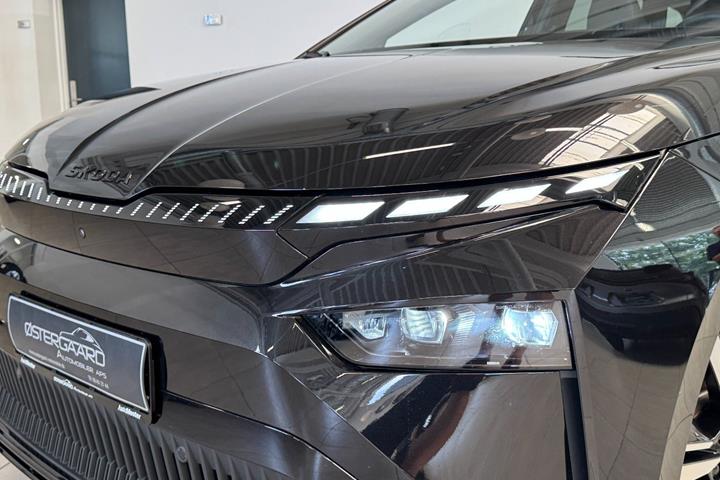 Sort Skoda Enyaq fra 2026