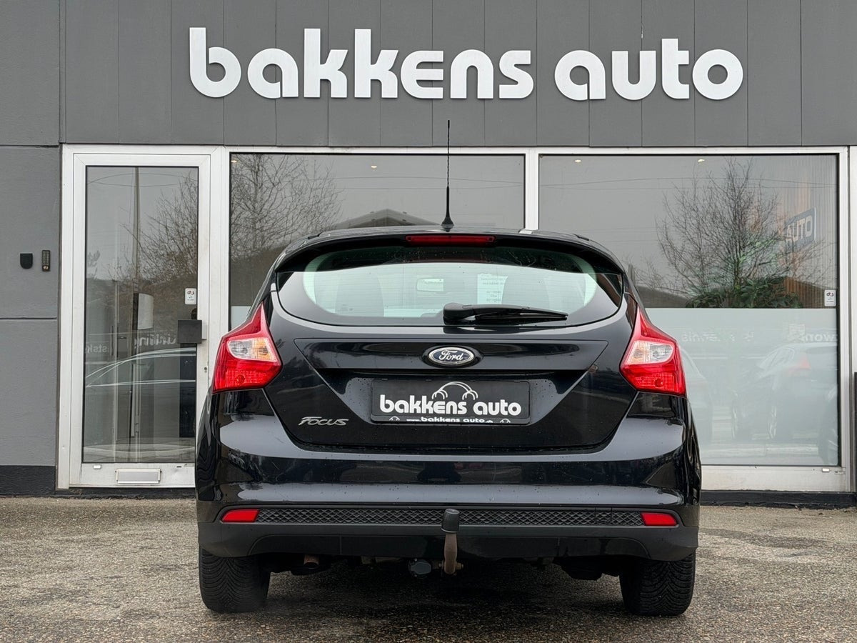 undefined Ford Focus fra 2011