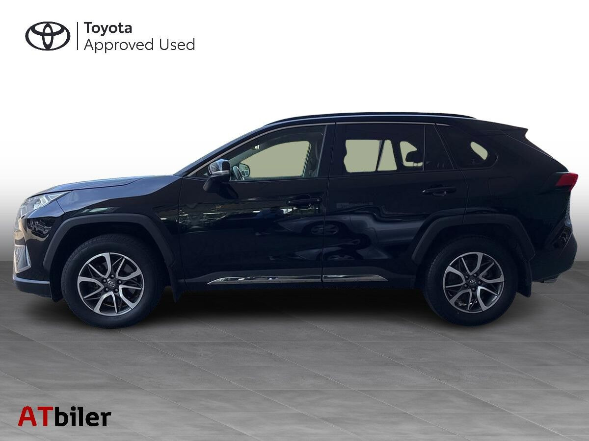 Sort Toyota RAV4 fra 2019