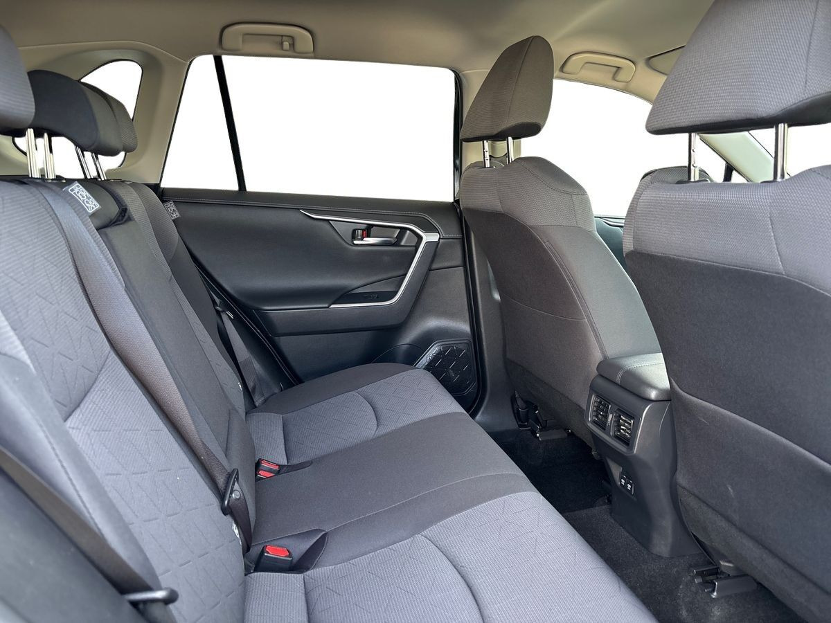 Sort Toyota RAV4 fra 2019