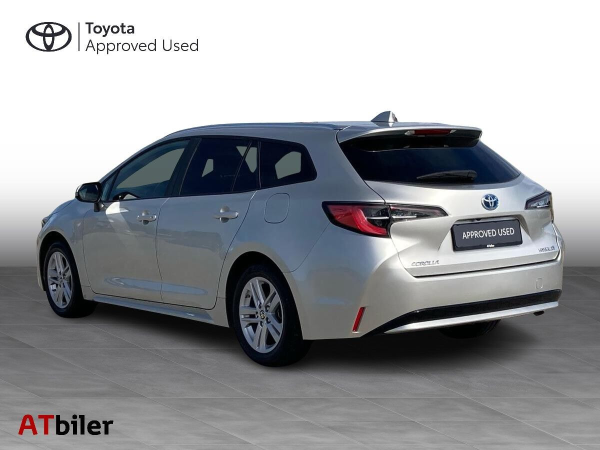 undefined Toyota Corolla fra 2022