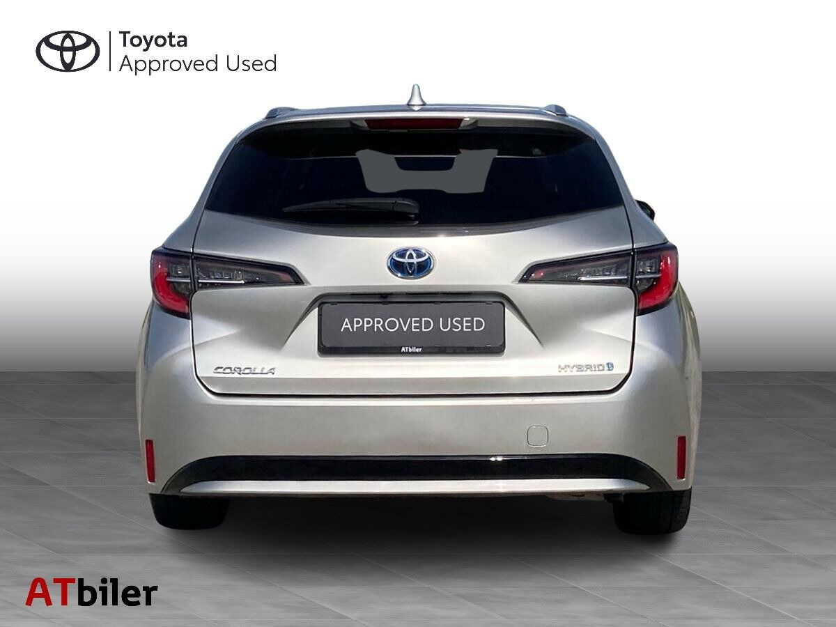 undefined Toyota Corolla fra 2022