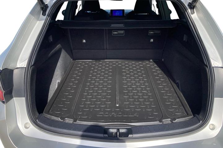 undefined Toyota Corolla fra 2022