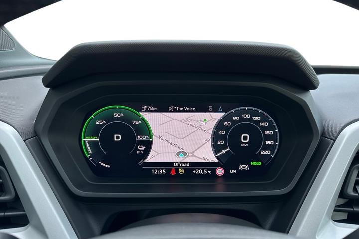 Grå Audi Q4 fra 2024