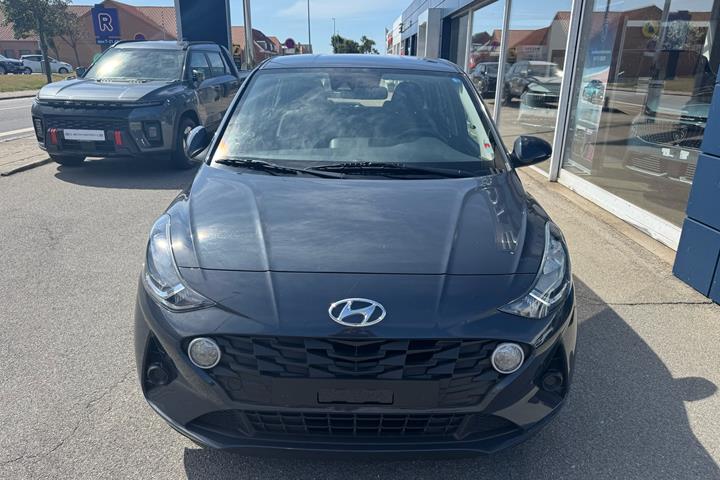 Sort Hyundai i10 fra 2022