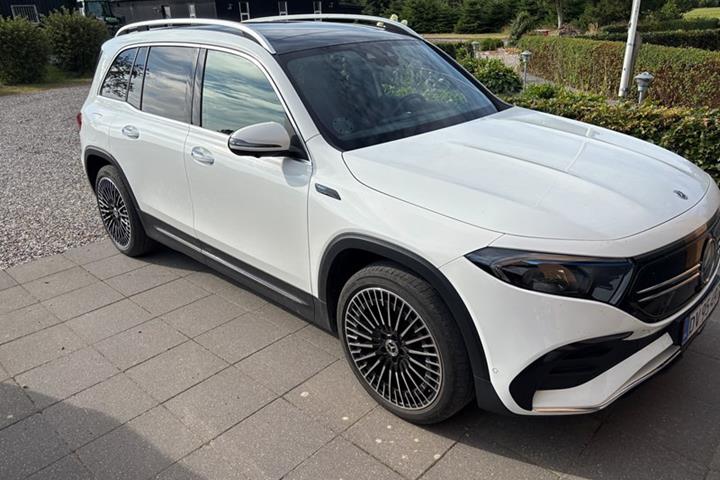 undefined Mercedes EQB 300 fra 2022