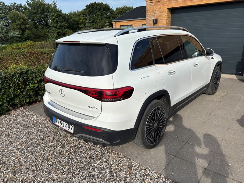 undefined Mercedes EQB 300 fra 2022