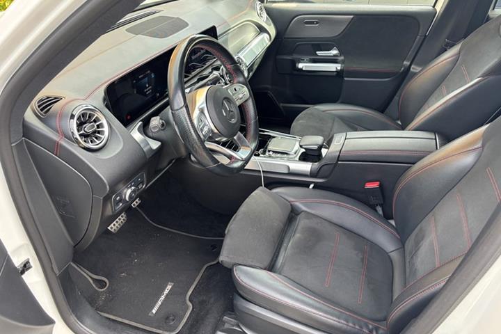 undefined Mercedes EQB 300 fra 2022