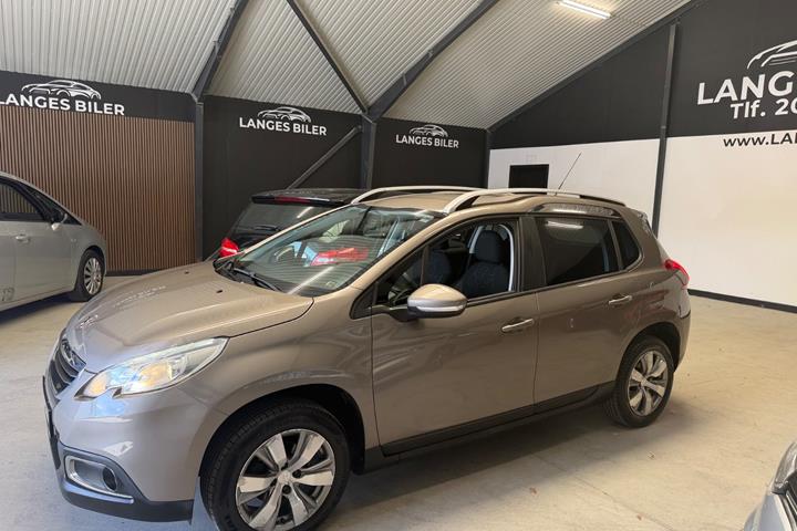 Brun Peugeot 2008 fra 2014