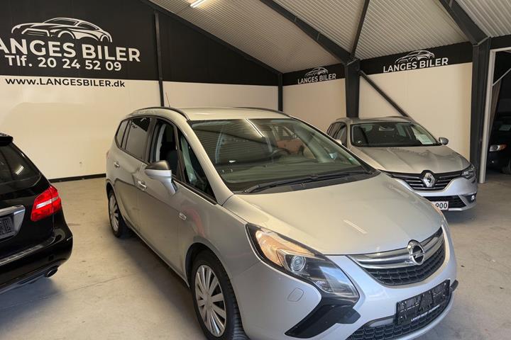 undefined Opel Zafira fra 2016