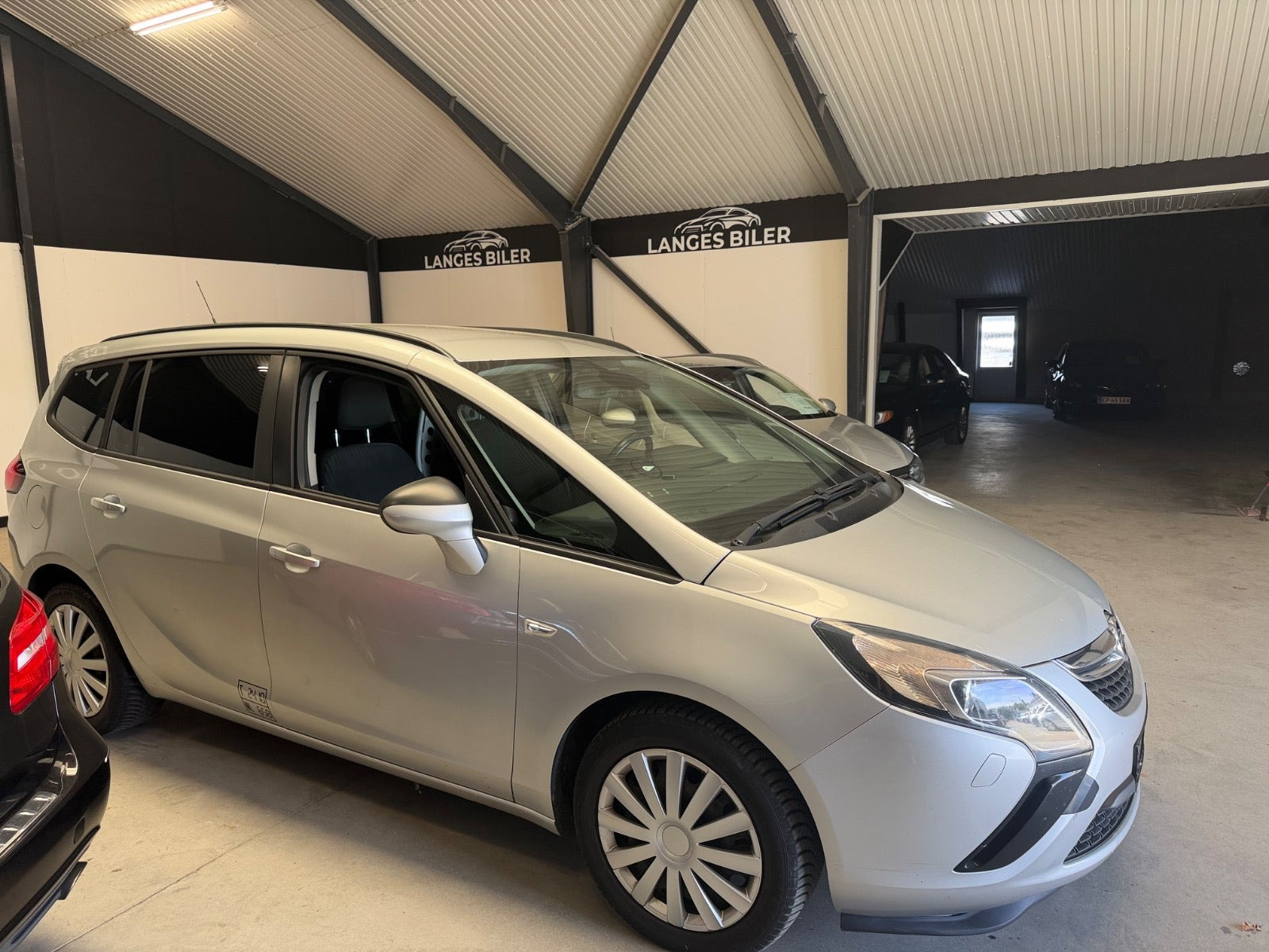 undefined Opel Zafira fra 2016
