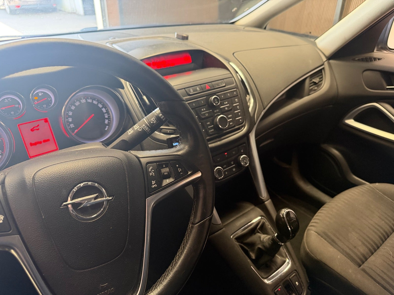 undefined Opel Zafira fra 2016