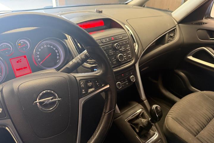 undefined Opel Zafira fra 2016