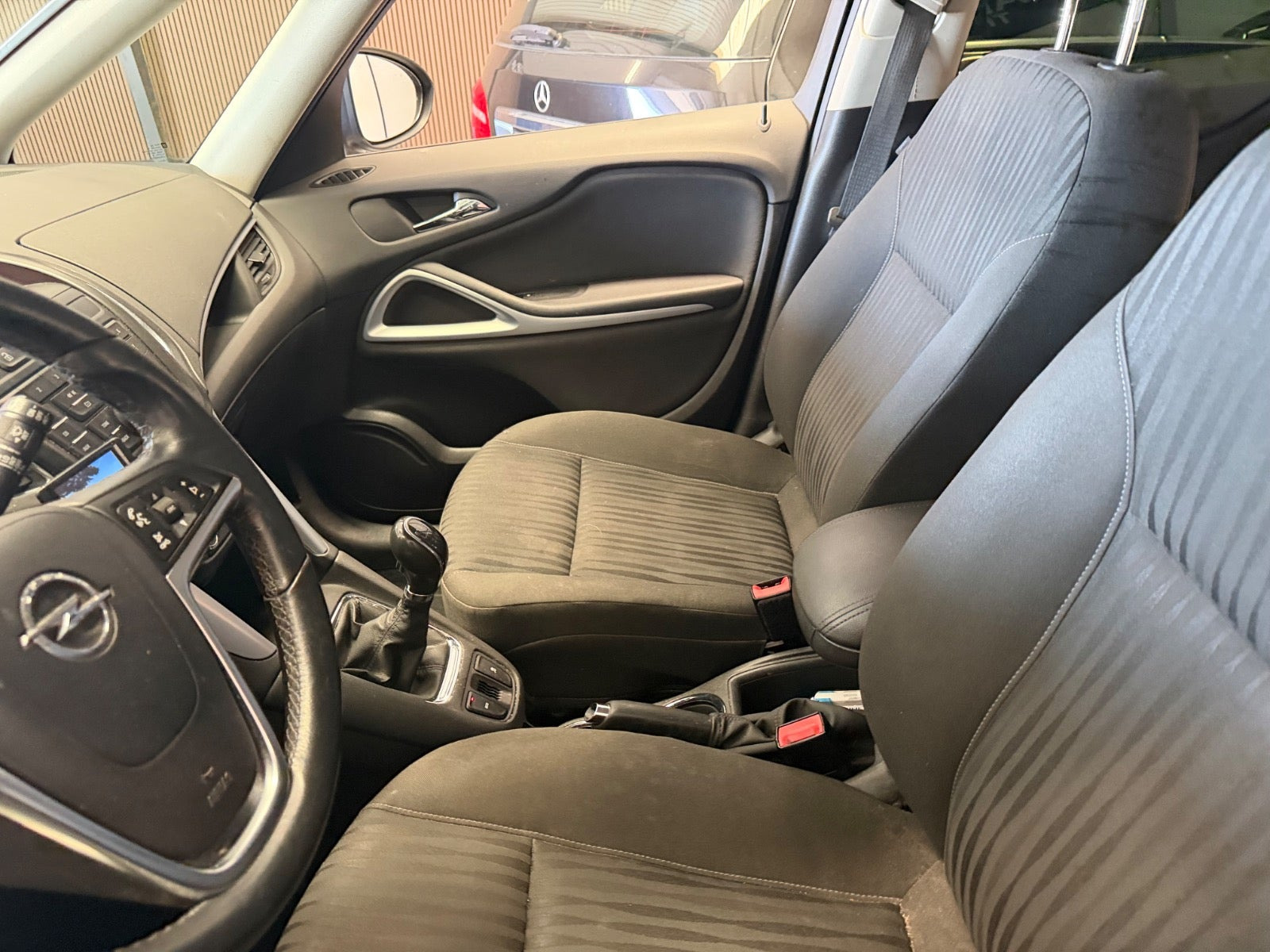 undefined Opel Zafira fra 2016