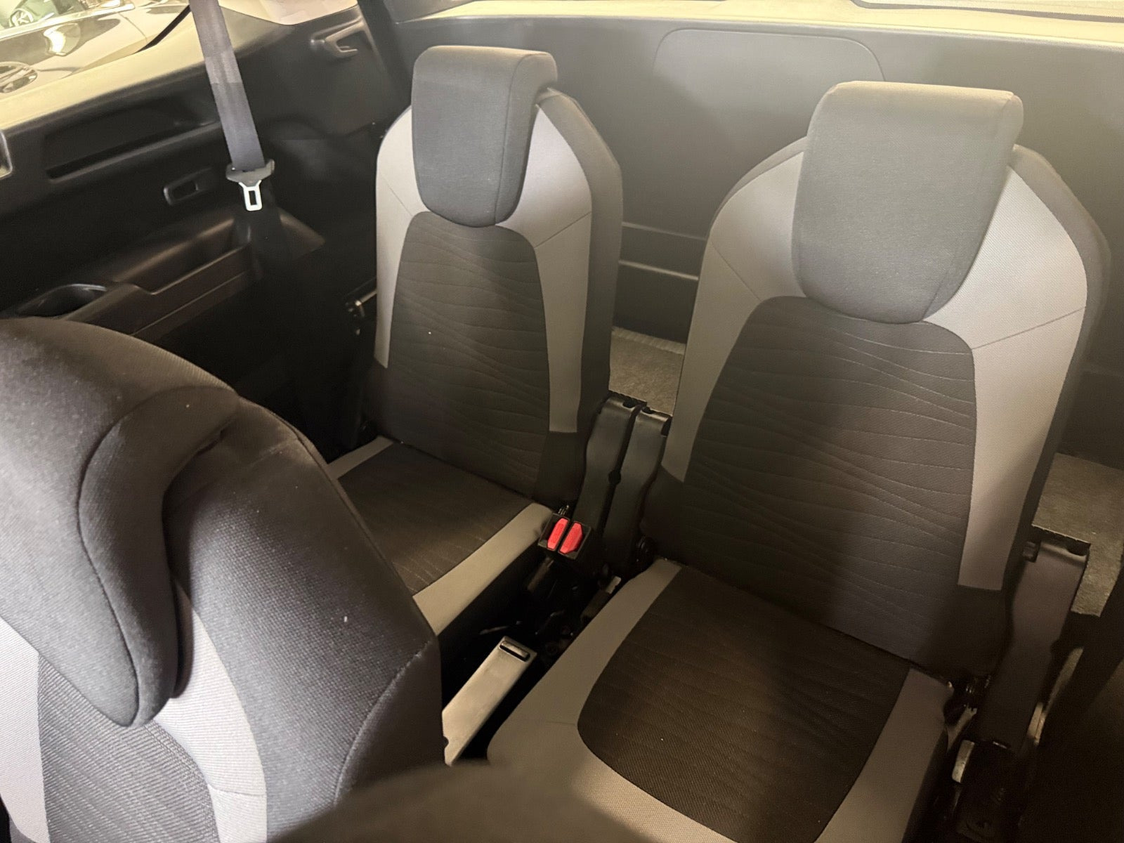 Sort Citroën Grand C4 Picasso fra 2014