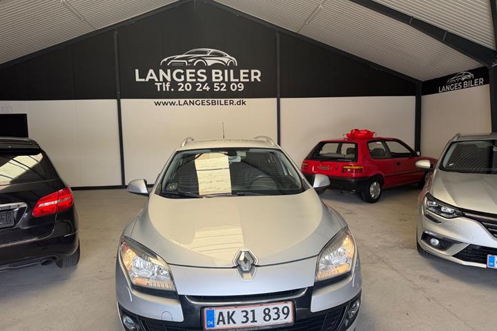 Sølv Renault Megane III fra 2012