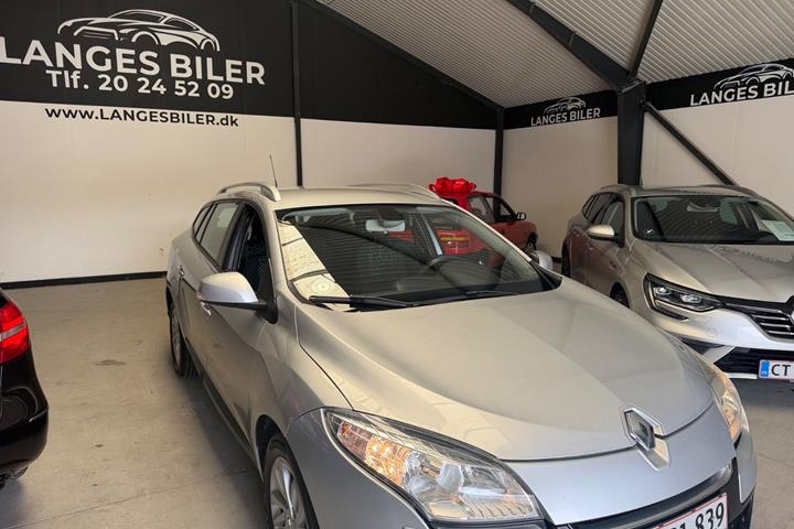 Sølv Renault Megane III fra 2012