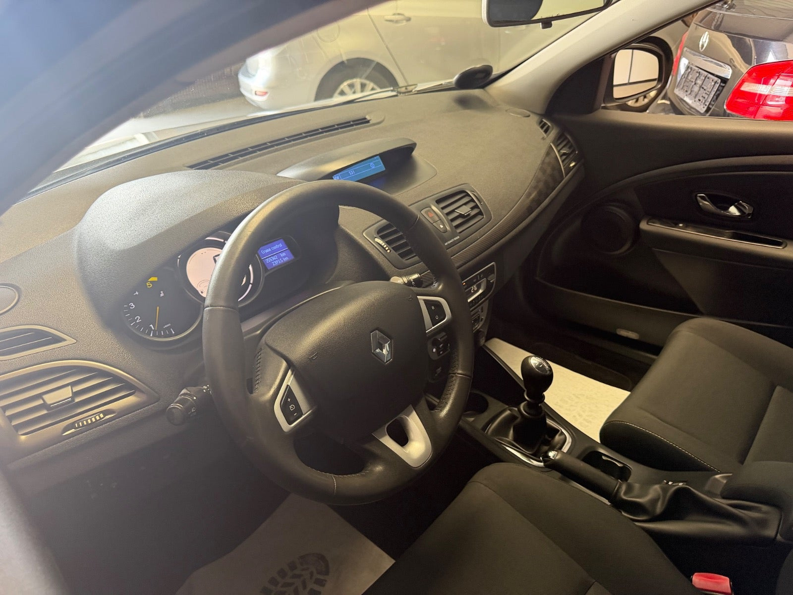 Sølv Renault Megane III fra 2012