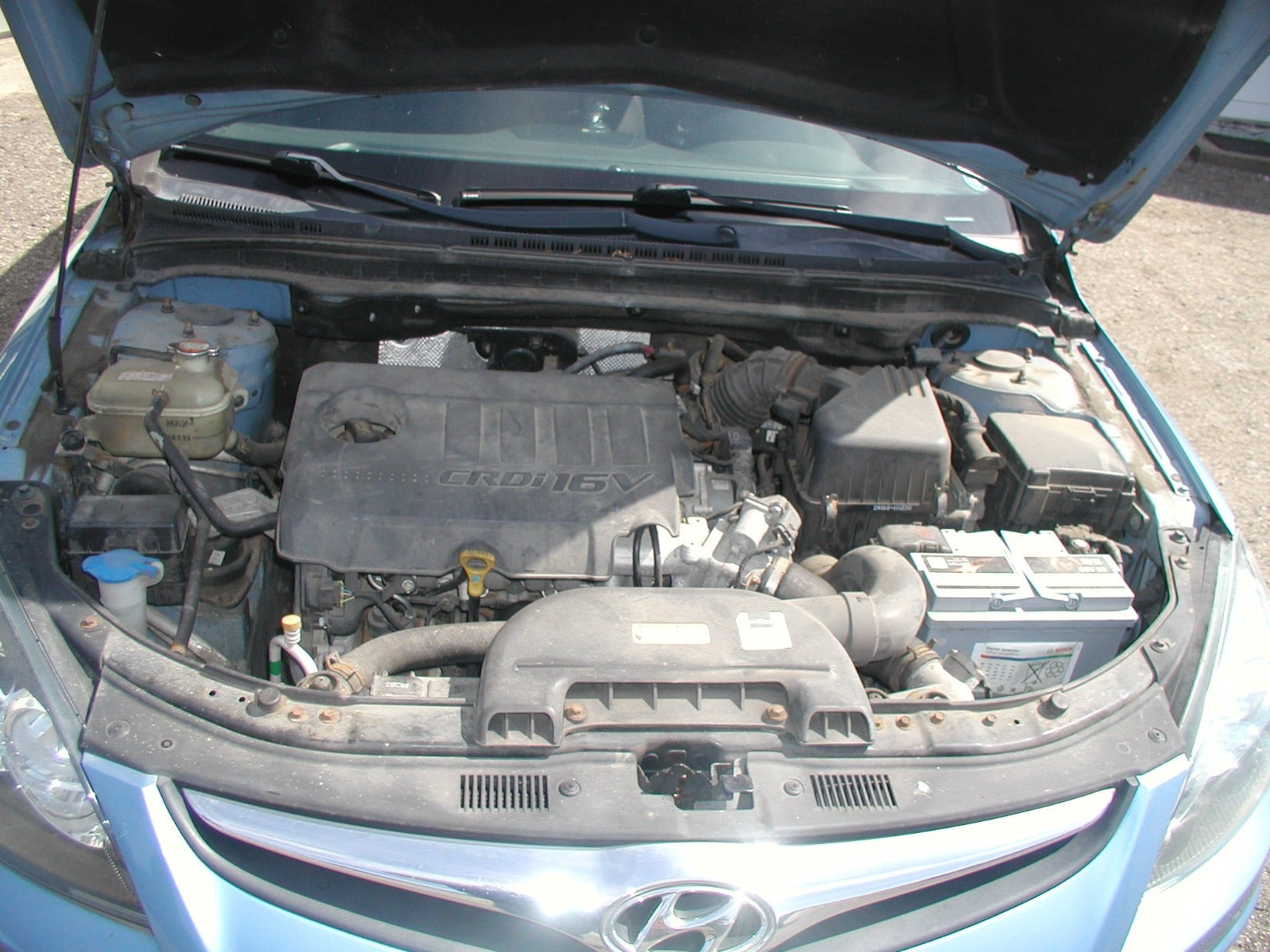 Blå Hyundai i30 fra 2012