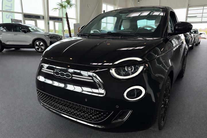 Sort Fiat 500e fra 2023