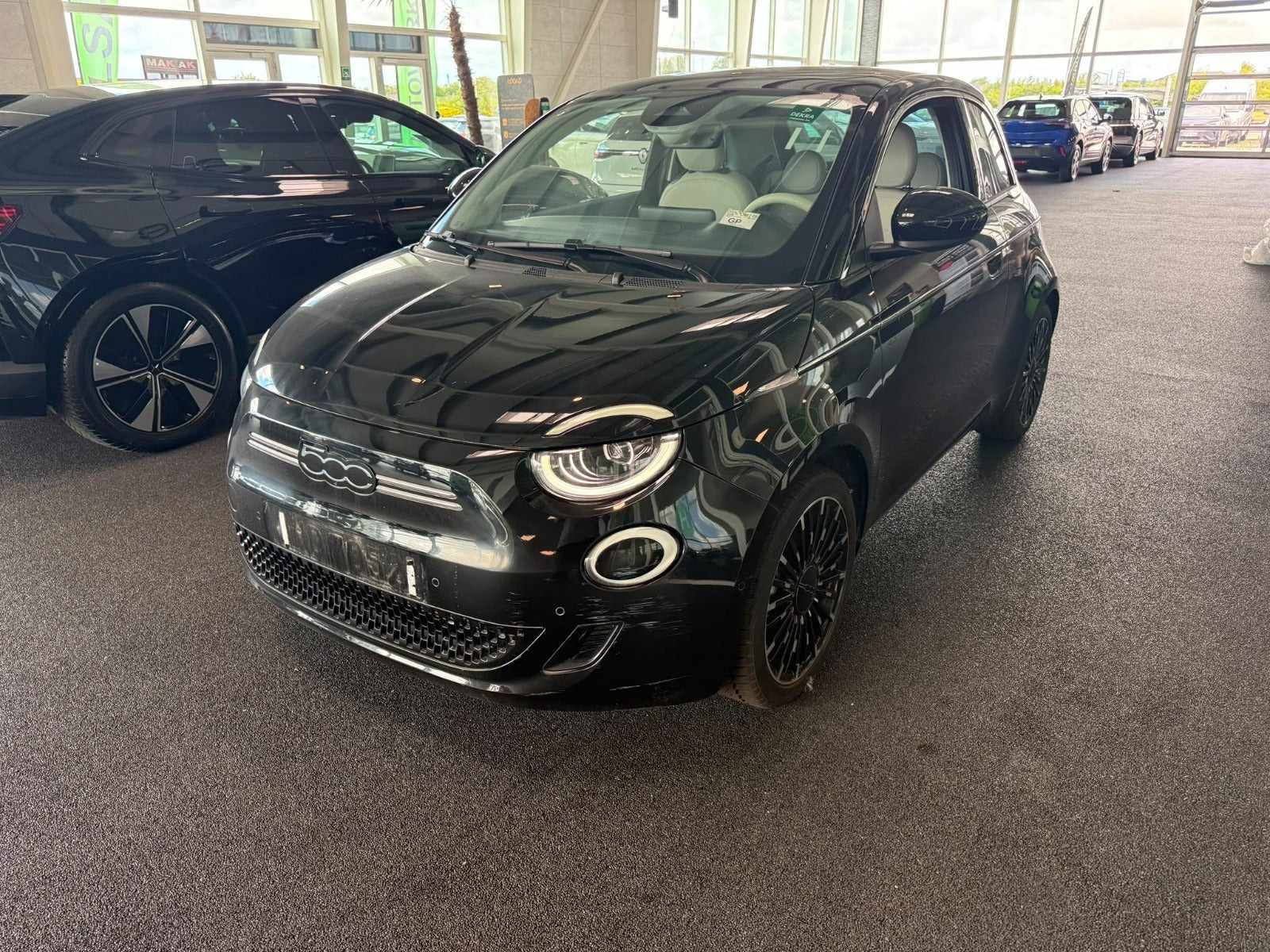 Sort Fiat 500e fra 2023