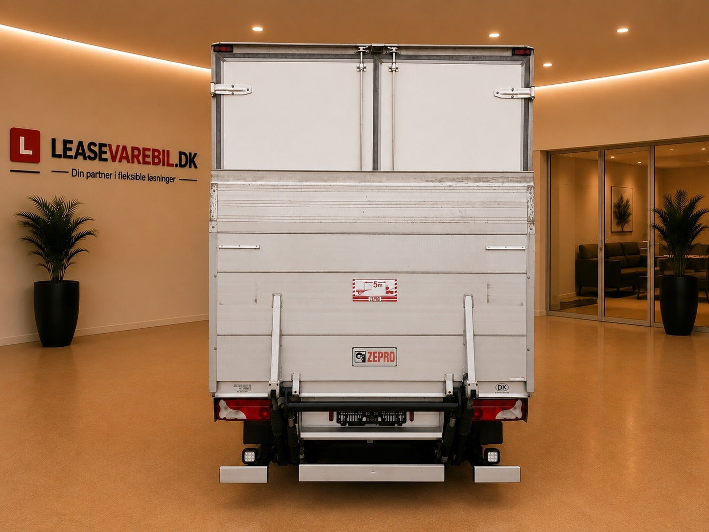 Hvid Mercedes Sprinter 316 fra 2017
