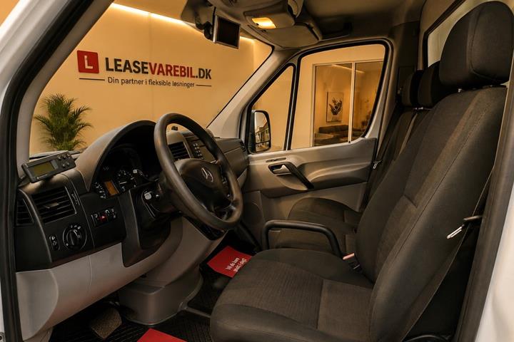 Hvid Mercedes Sprinter 316 fra 2017