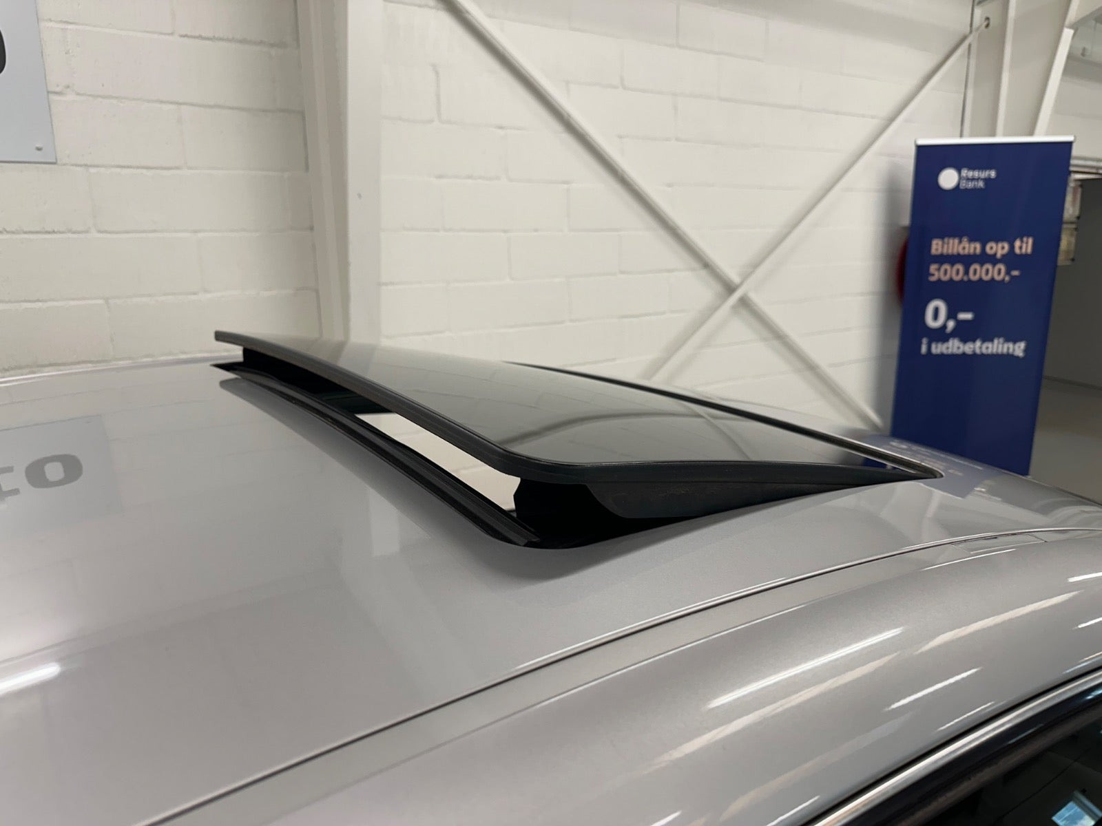 Sølv Mercedes CLK200 fra 2005
