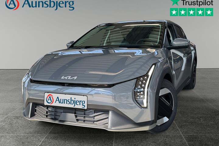 Grå Kia EV4 fra 2026 set udefra